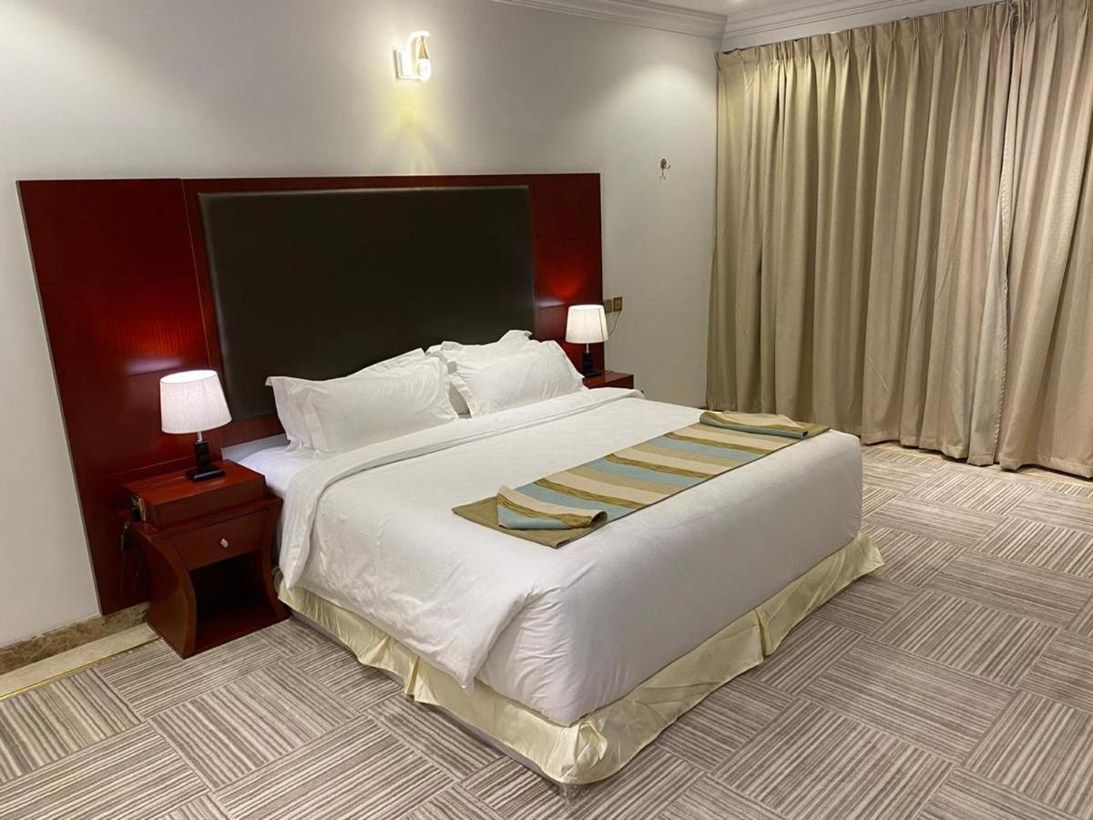 Al Wadaq Hotel Ta'if Eksteriør bilde